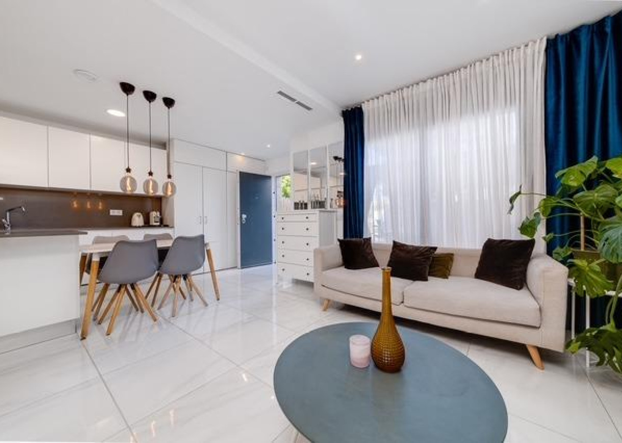 Resale - Terraced house - Orihuela Costa - Las Filipinas