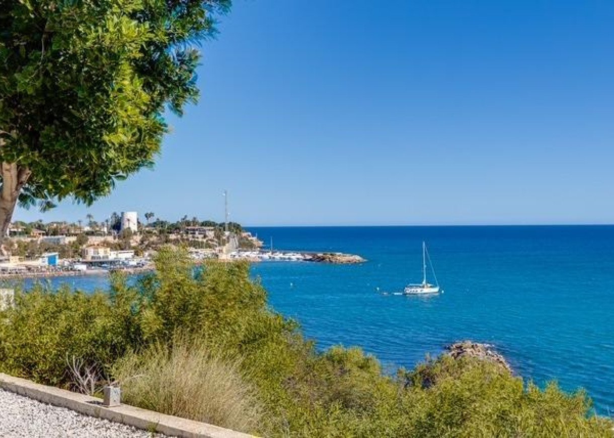 Resale - Terraced house - Orihuela Costa - Las Filipinas