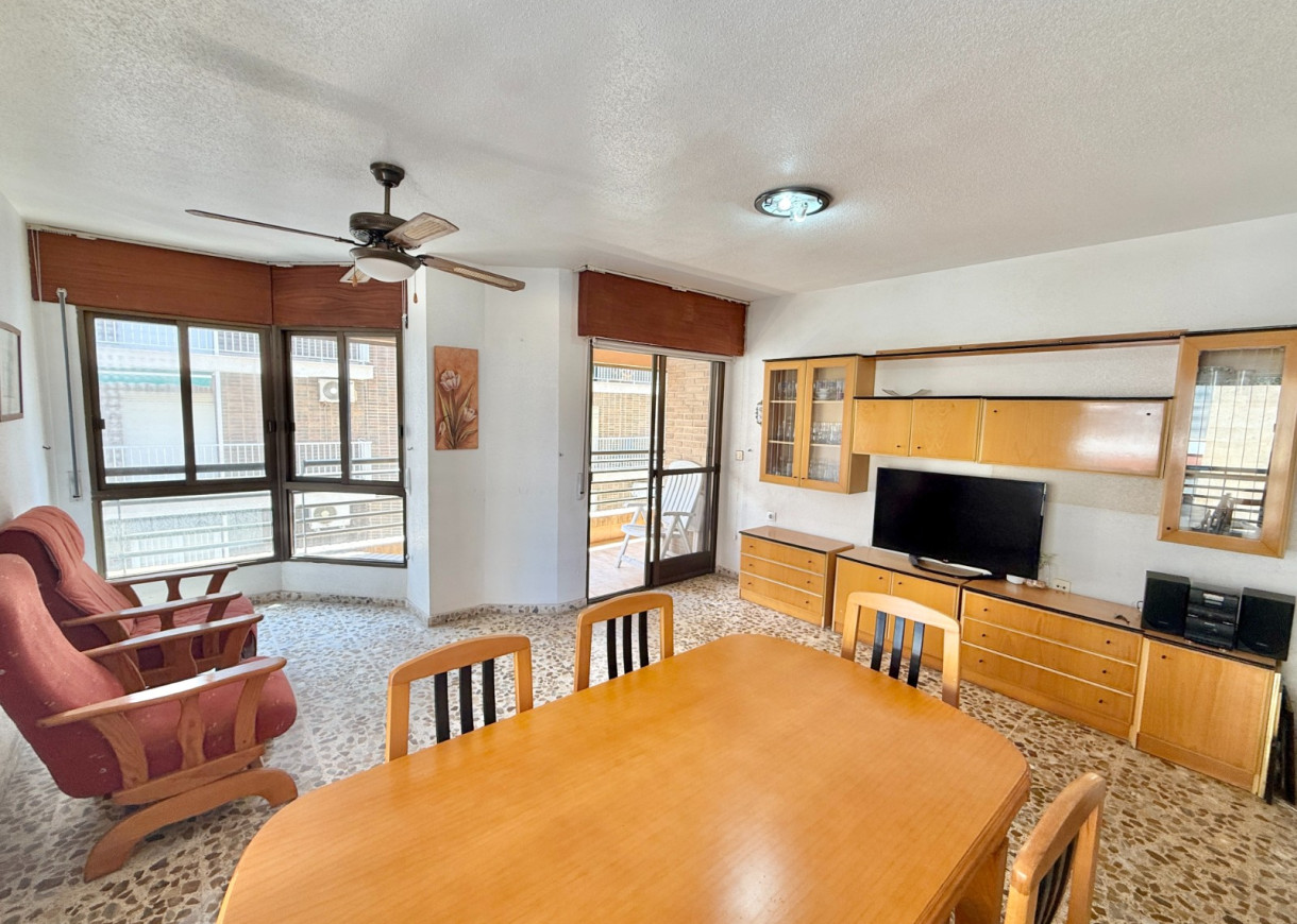 Resale - Apartment - Torrevieja - Playa del Cura