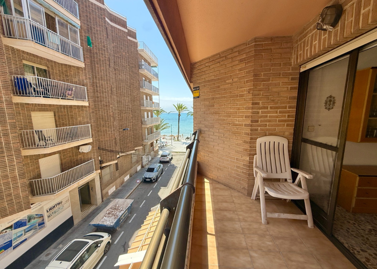 Resale - Apartment - Torrevieja - Playa del Cura