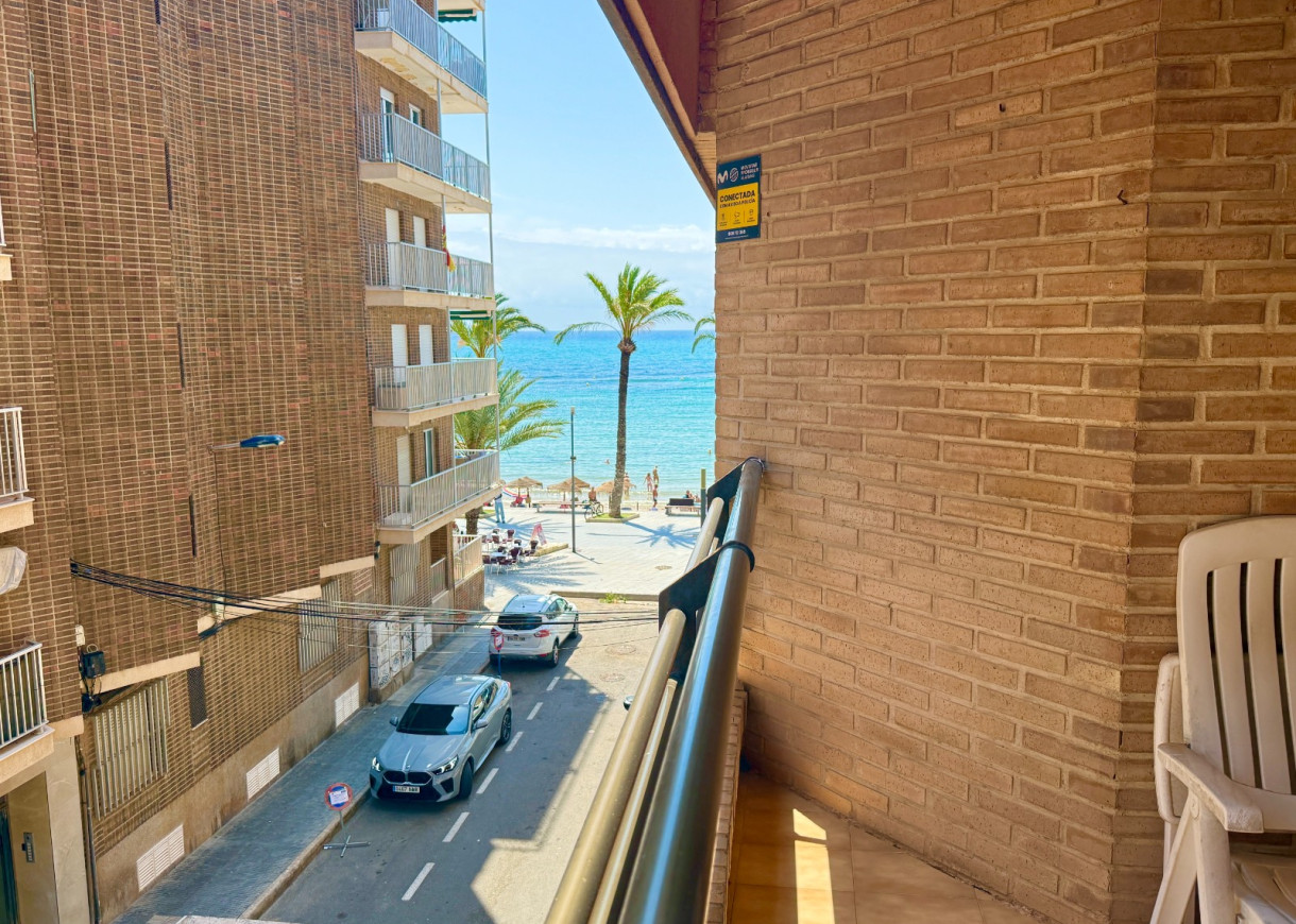 Resale - Apartment - Torrevieja - Playa del Cura