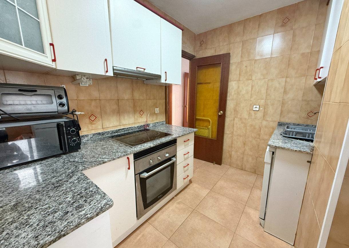 Resale - Apartment - Torrevieja - Playa del Cura