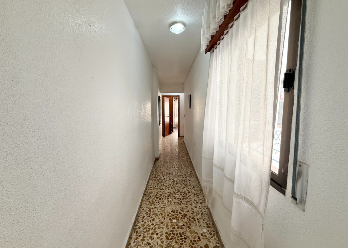 Resale - Apartment - Torrevieja - Playa del Cura