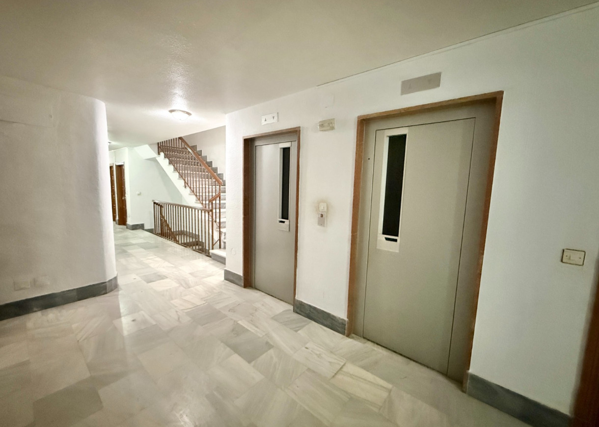 Resale - Apartment - Torrevieja - Playa del Cura
