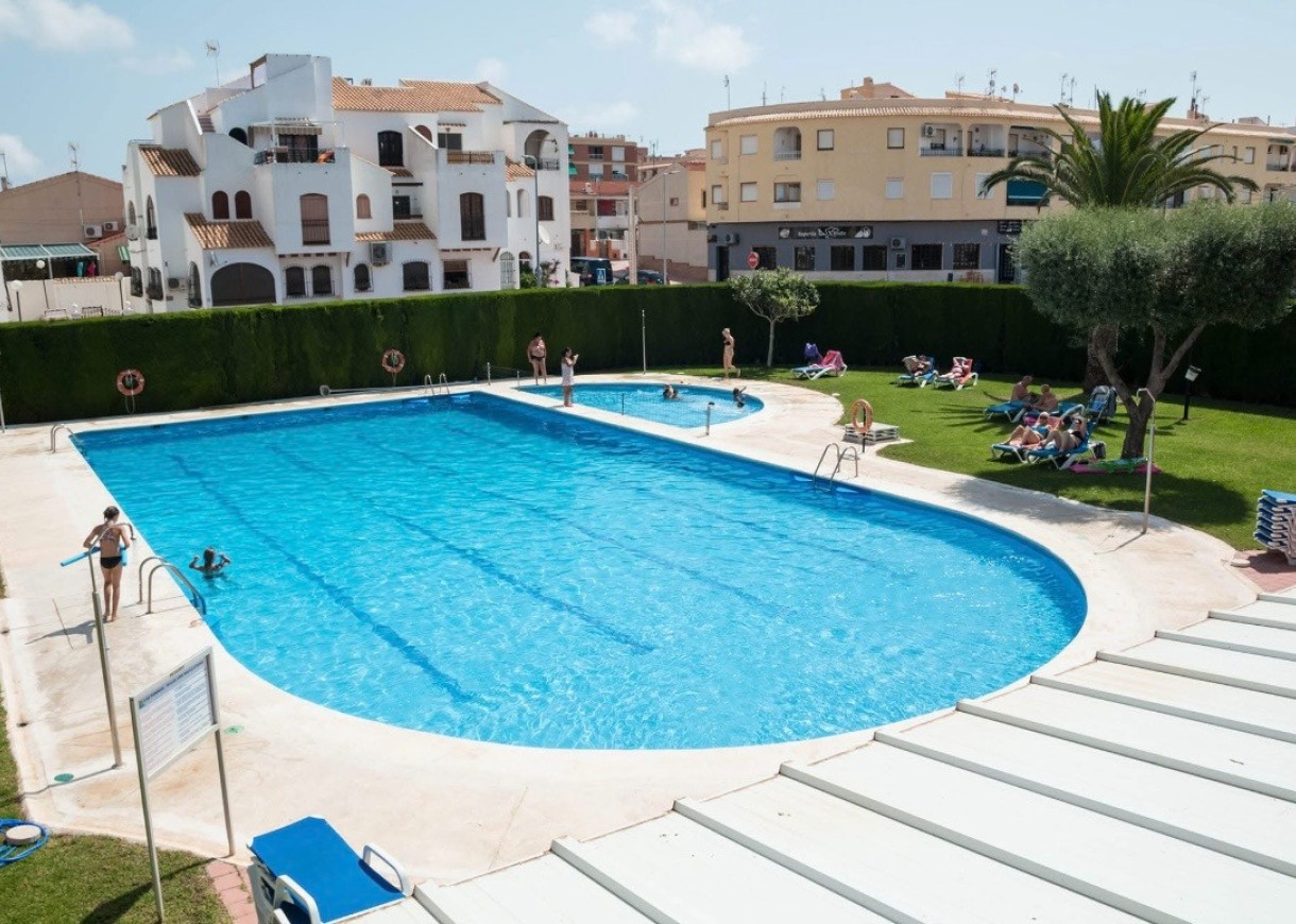 Resale - Townhouse - Torrevieja - El Acequión - Los Náufragos