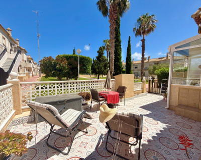 Resale - Apartment - Torrevieja - Aguas Nuevas