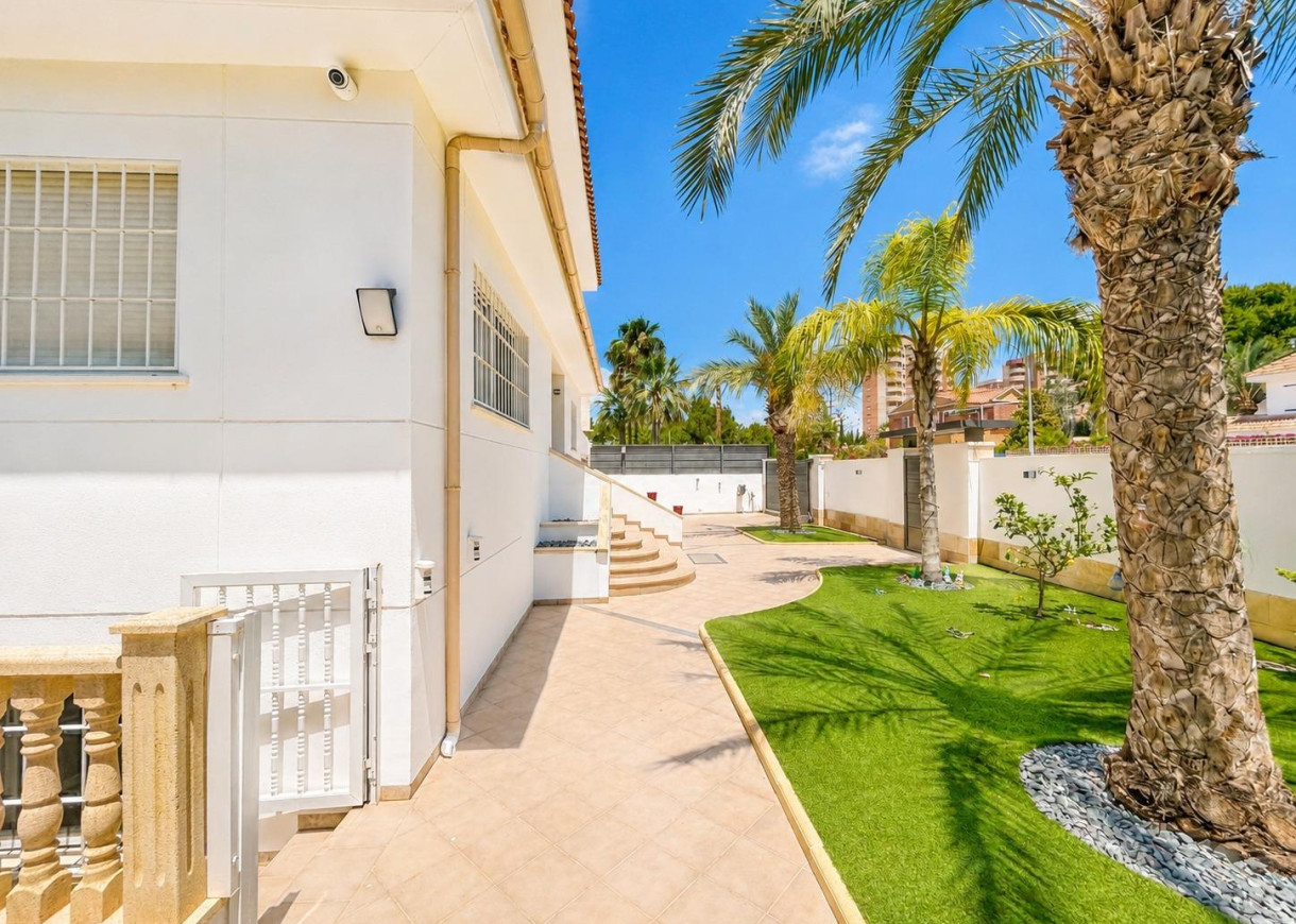 Resale - Villa - Dehesa de campoamor - Campoamor