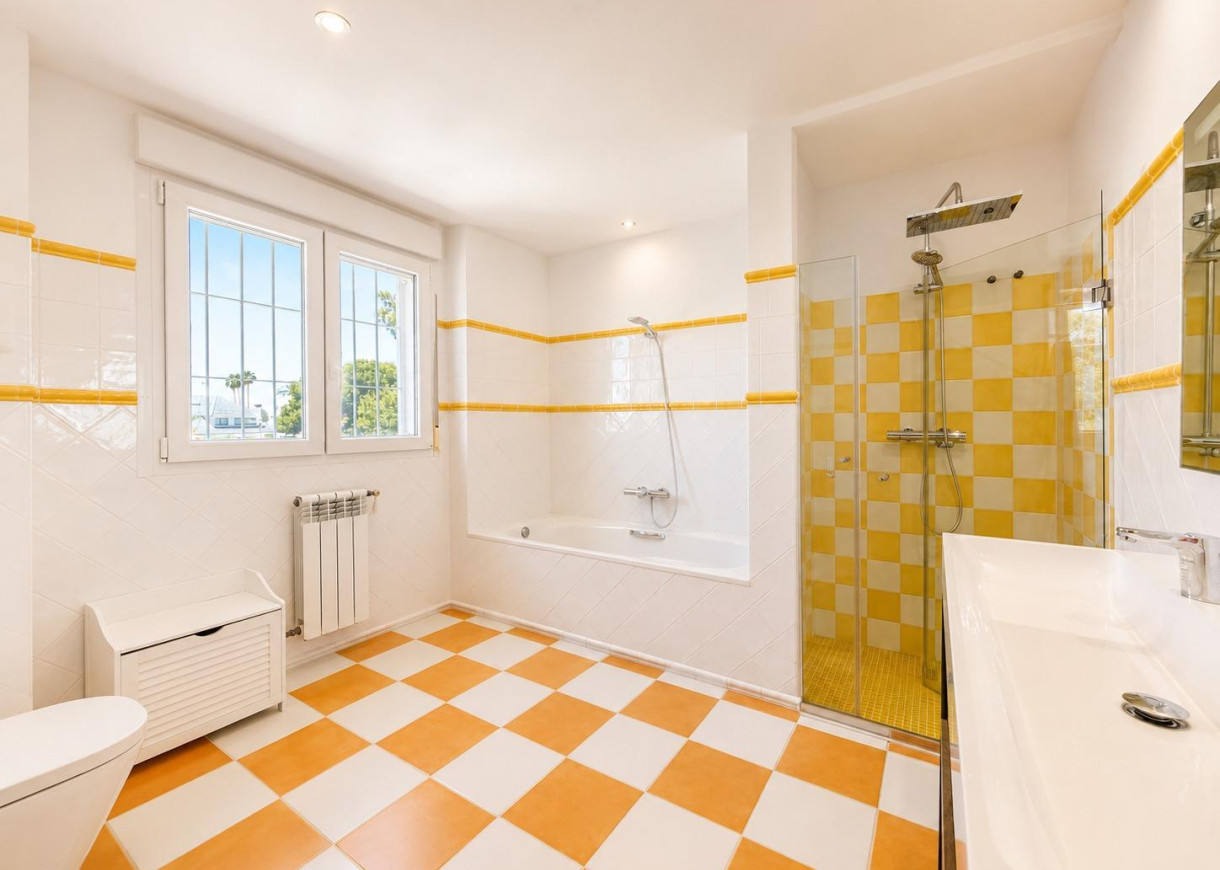 Resale - Villa - Dehesa de campoamor - Campoamor