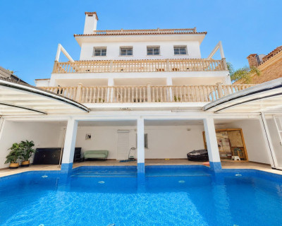 Resale - Villa - Dehesa de campoamor - Campoamor