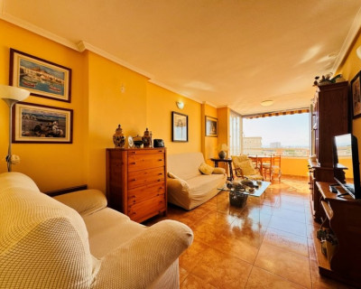 Resale - Apartment - Torrevieja - Aguas nuevas 1