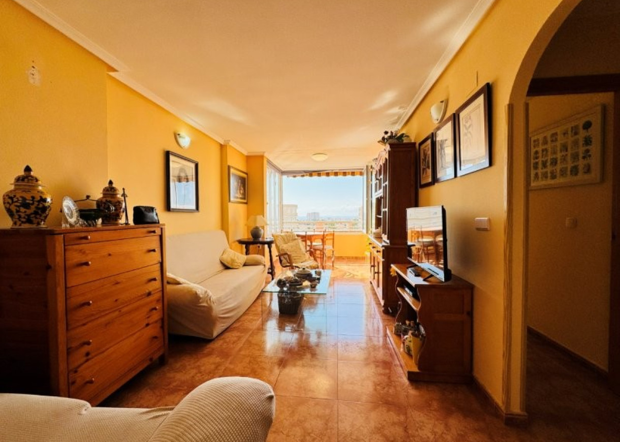 Resale - Apartment - Torrevieja - Aguas nuevas 1