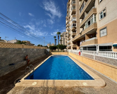 Resale - Apartment - Torrevieja - Aguas nuevas 1