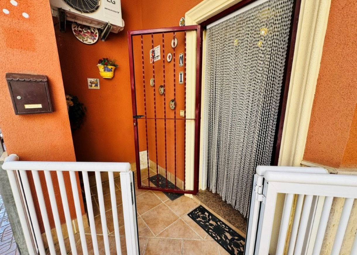Resale - Lägenhet - La Mata