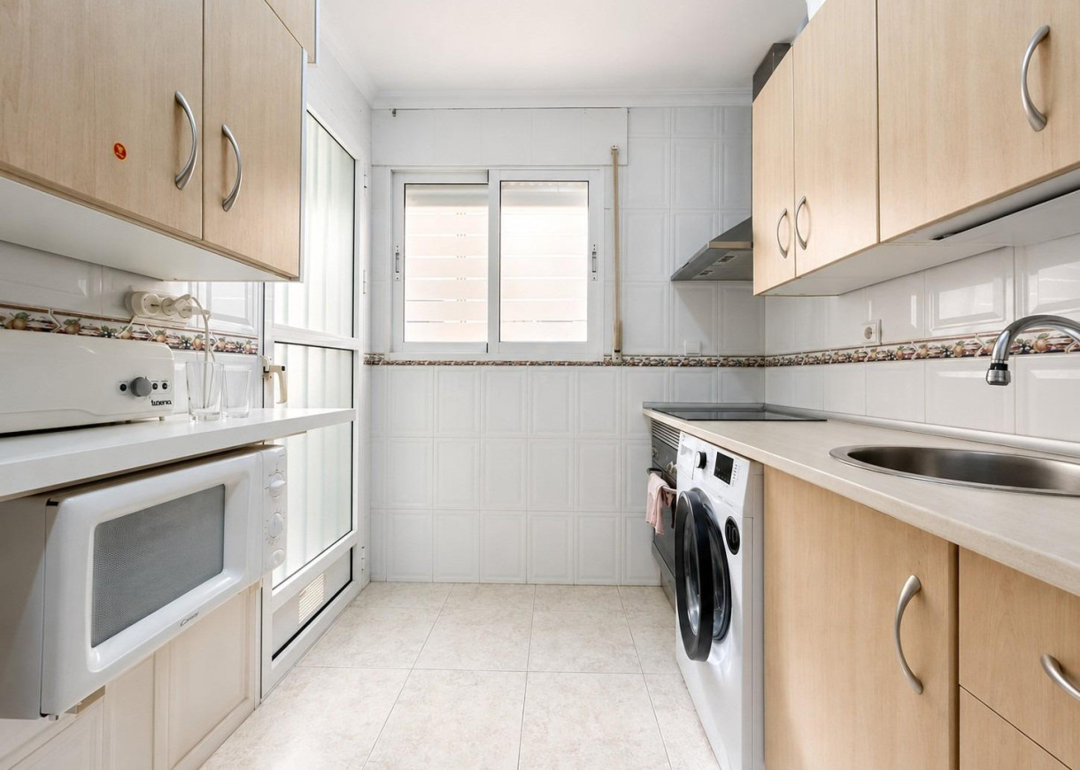 Resale - Apartment - Dehesa de campoamor - Campoamor