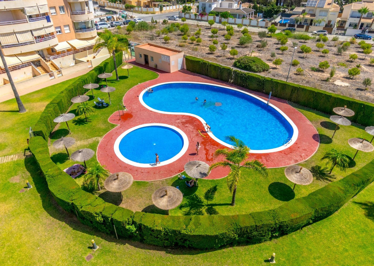 Resale - Apartment - Dehesa de campoamor - Campoamor