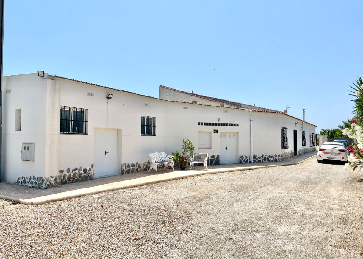 Venta - Chalet - Daya Nueva