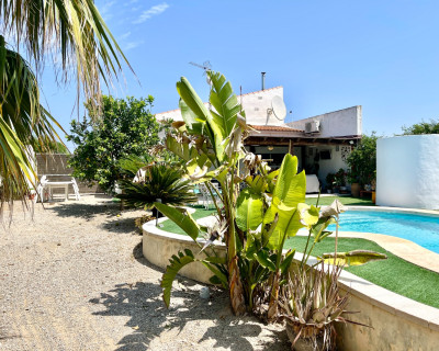 Venta - Chalet - Daya Nueva