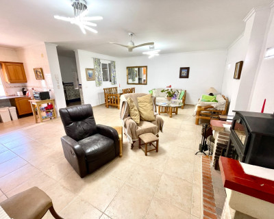 Venta - Chalet - Daya Nueva