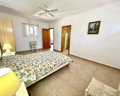Venta - Chalet - Daya Nueva