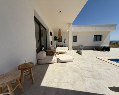 Resale - Villa - Pinoso