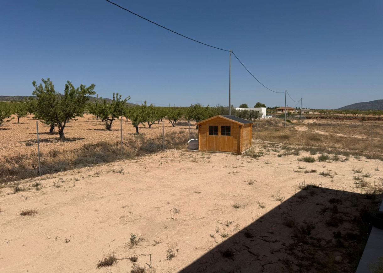 Resale - Villa - Pinoso