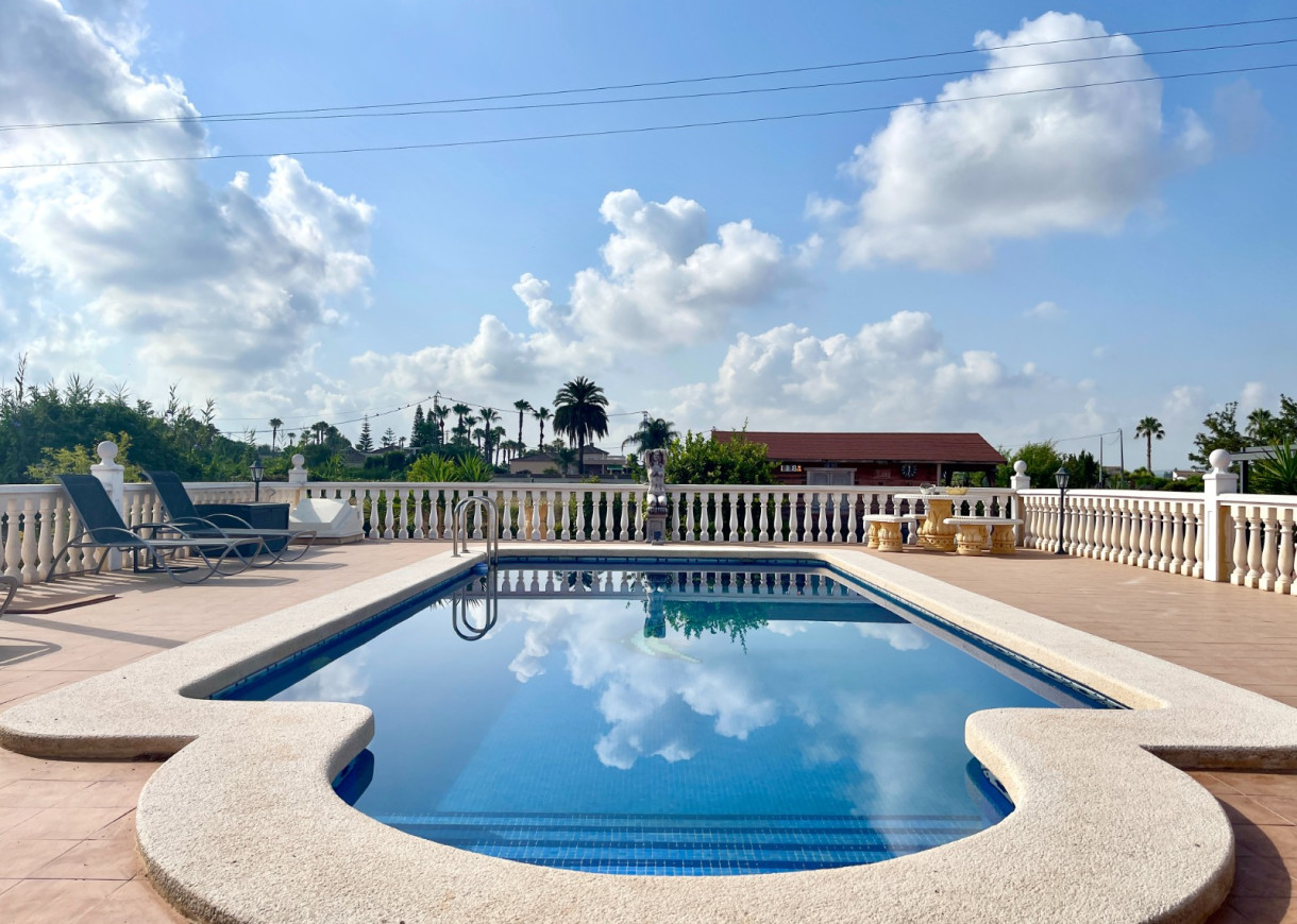 Venta - Chalet - Catral