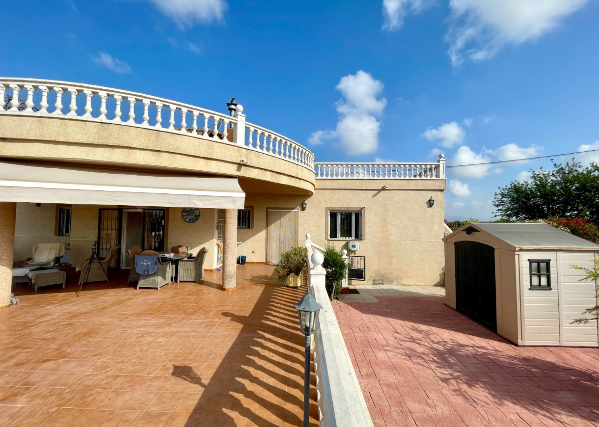 Venta - Chalet - Catral