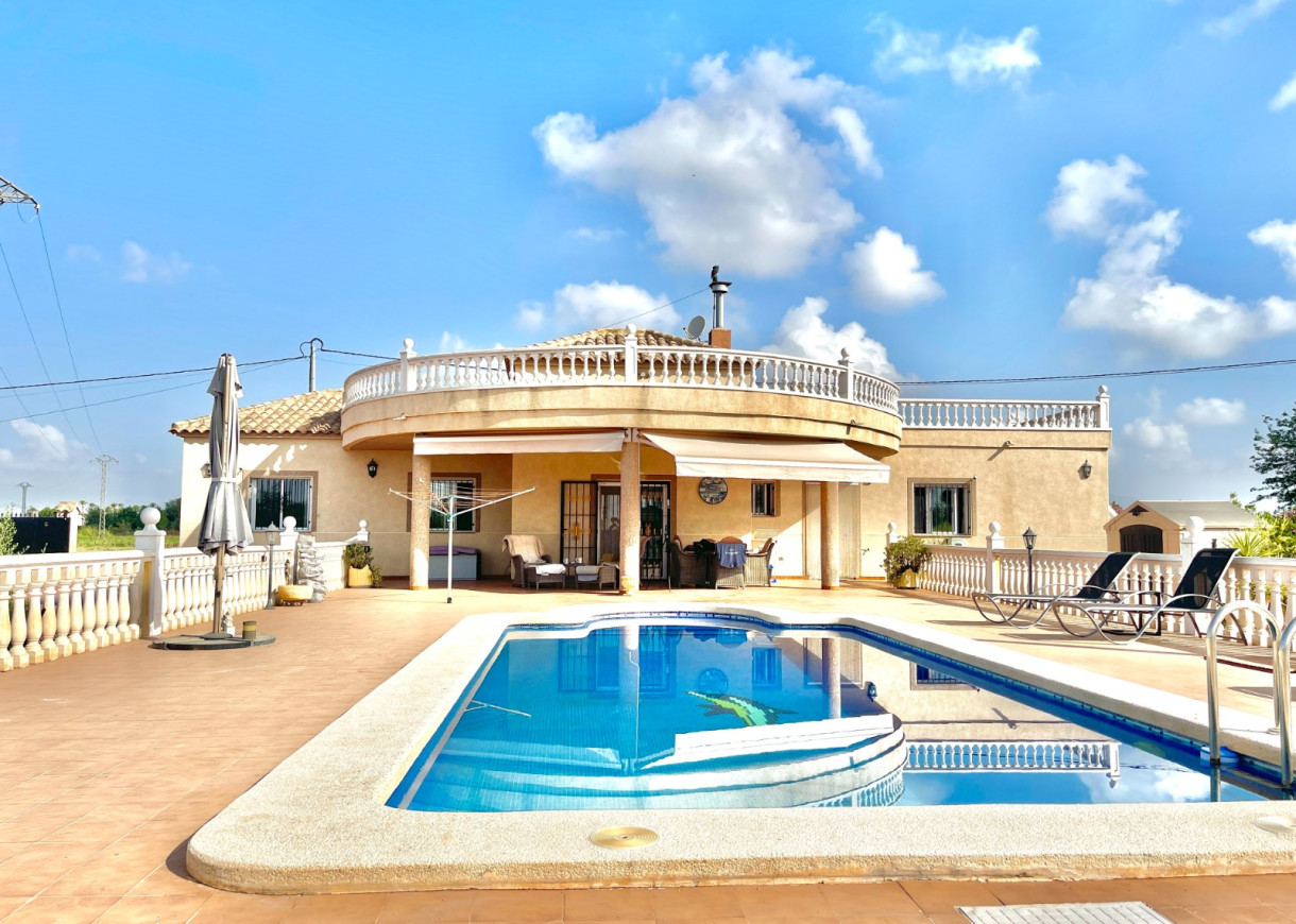 Venta - Chalet - Catral