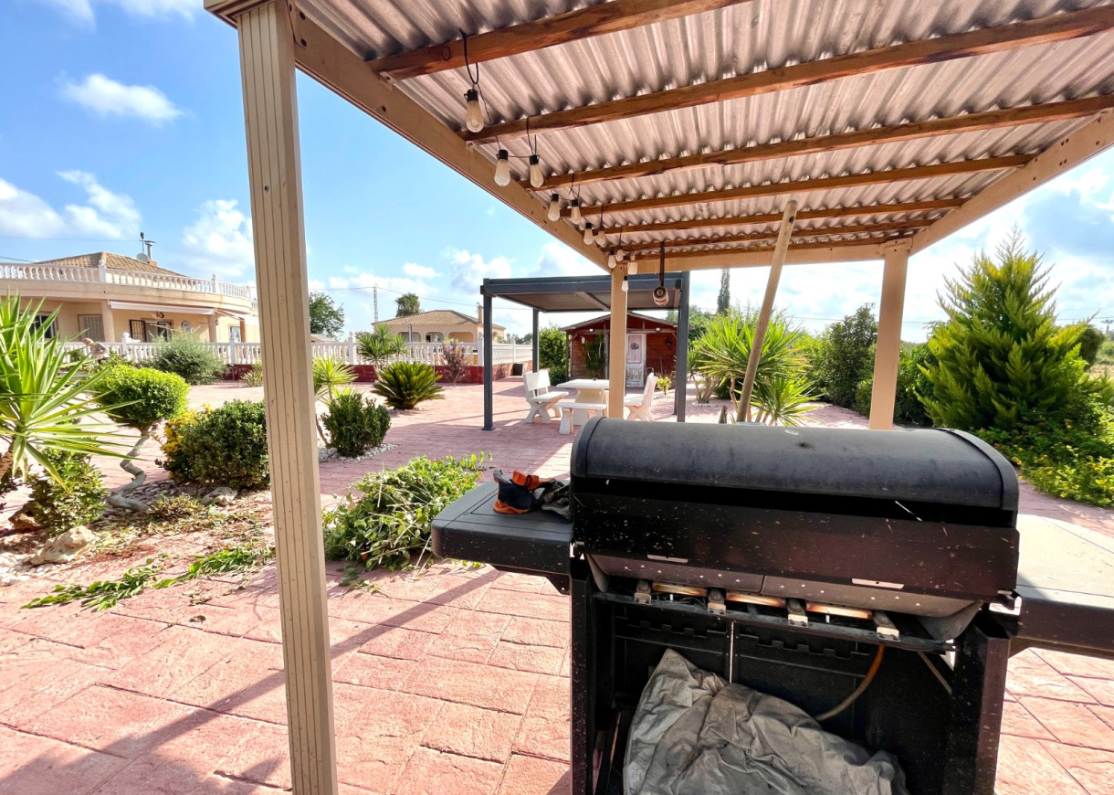 Venta - Chalet - Catral