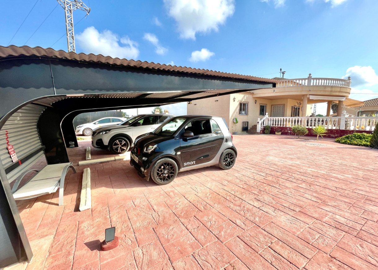 Venta - Chalet - Catral