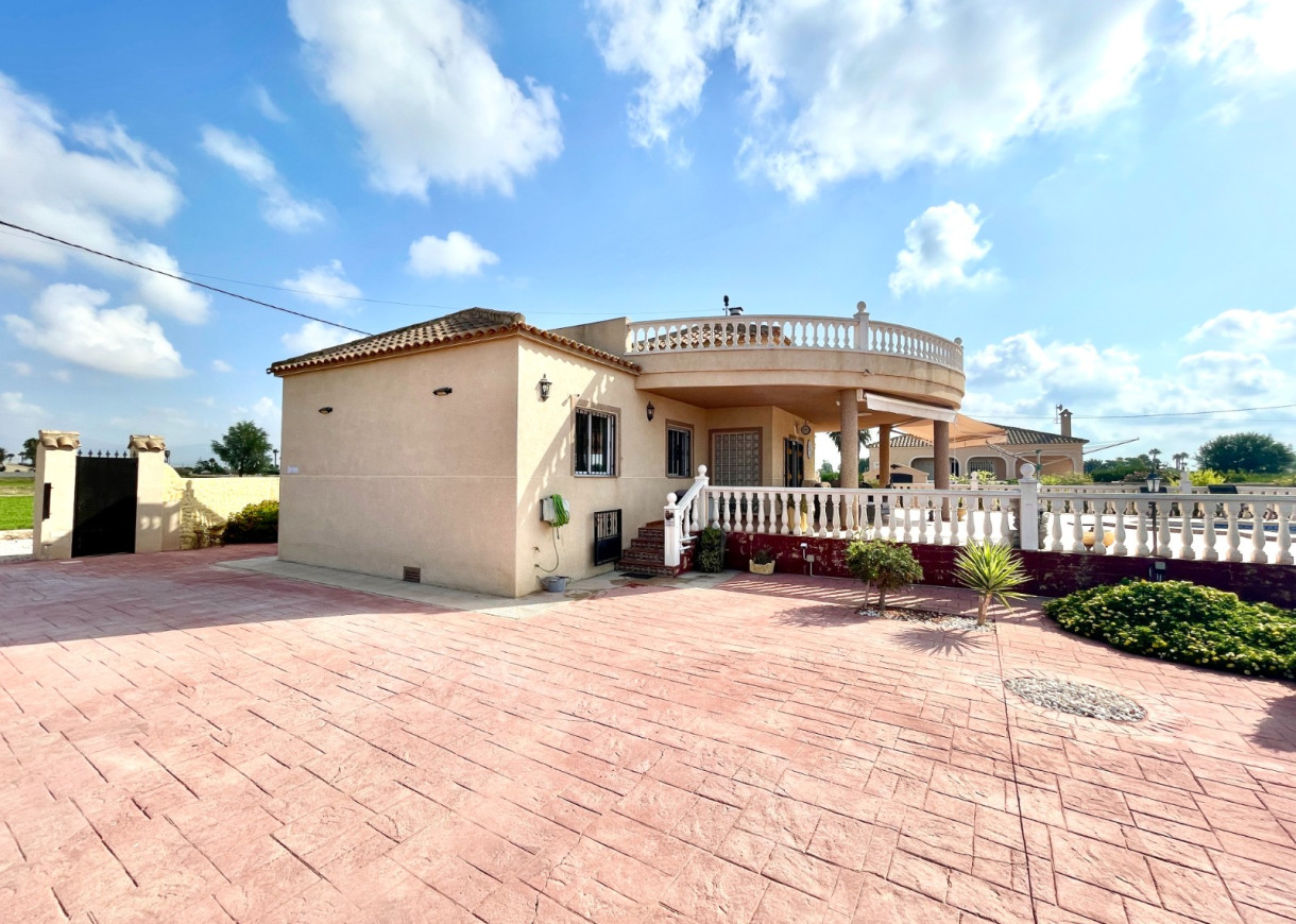 Venta - Chalet - Catral