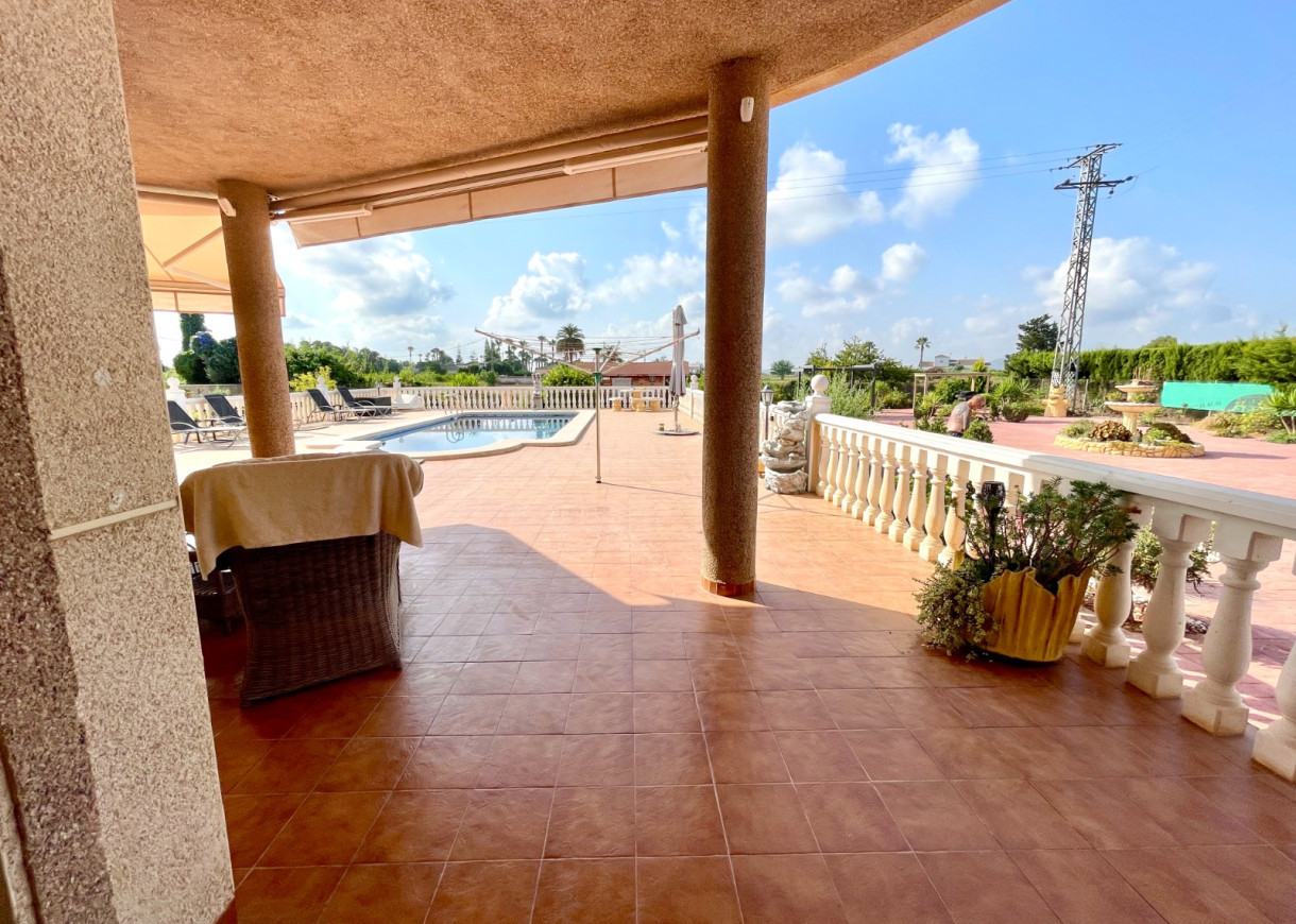 Venta - Chalet - Catral