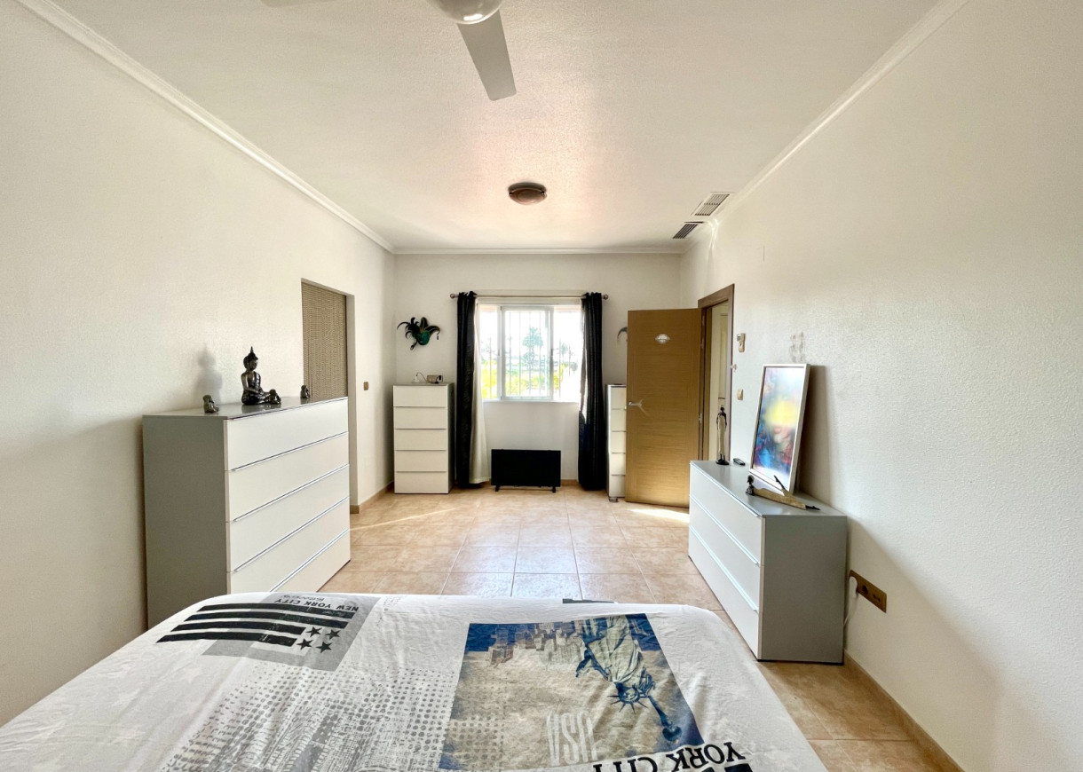 Venta - Chalet - Catral