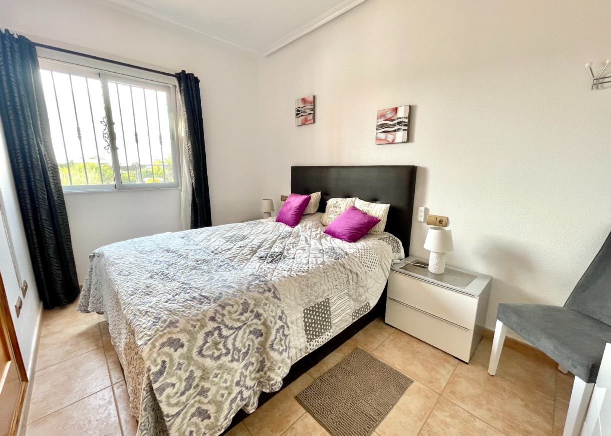 Venta - Chalet - Catral