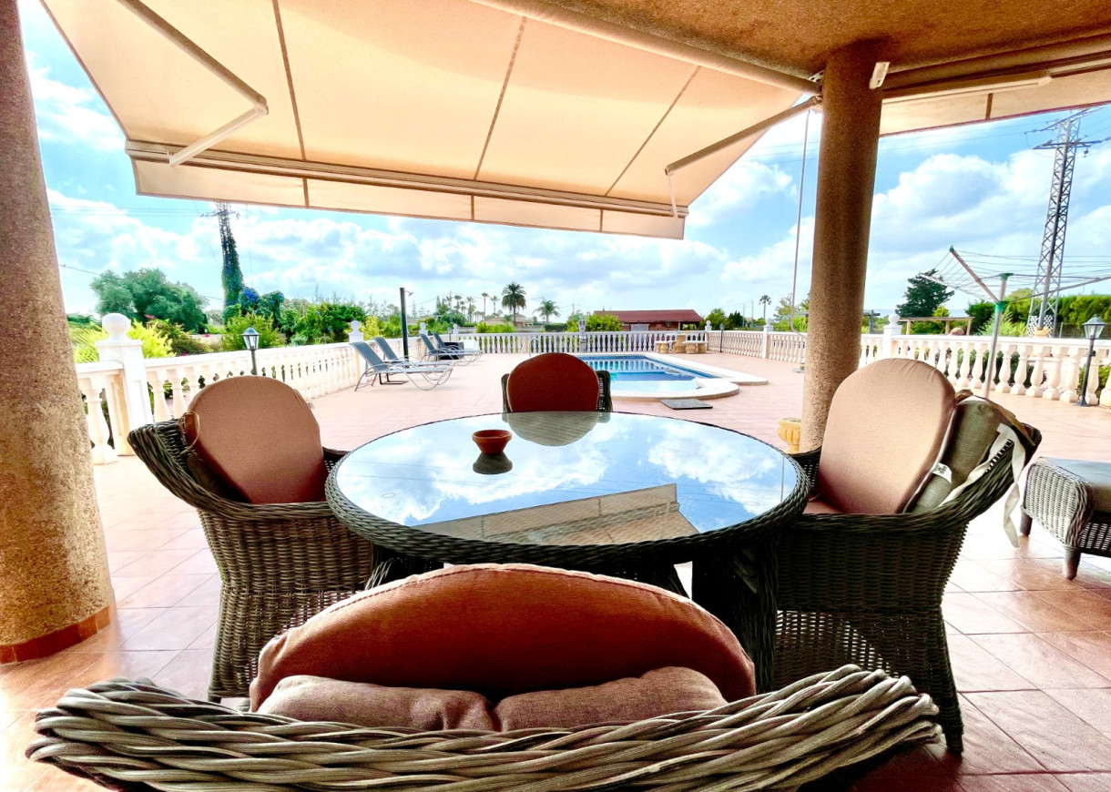 Venta - Chalet - Catral