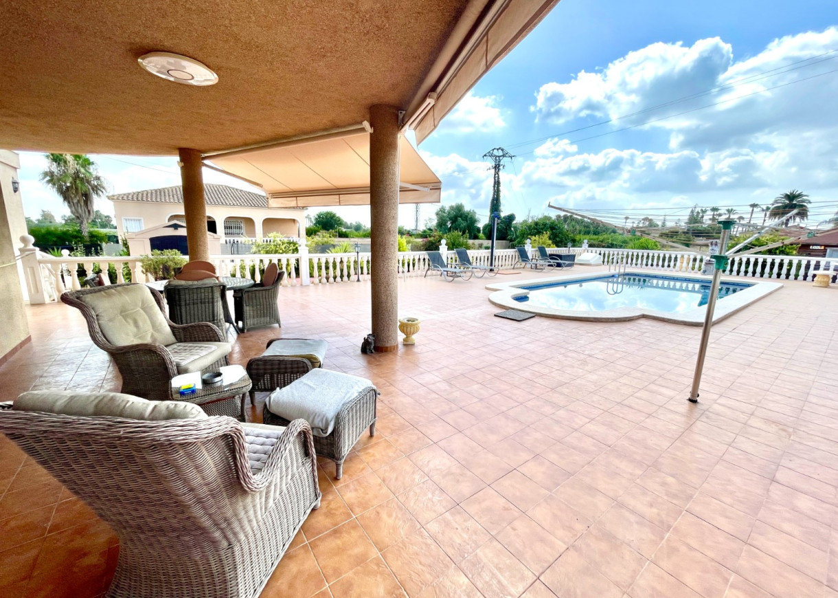 Venta - Chalet - Catral