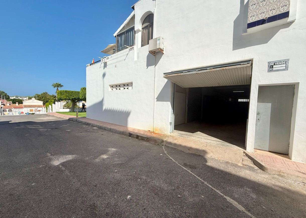 Long time Rental - Garage - Torrevieja - Playa de los Locos