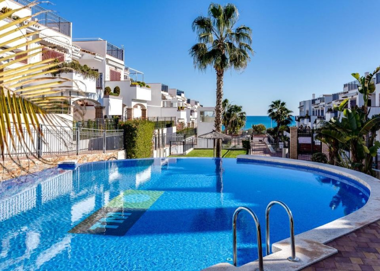 Alquiler a largo plazo - Apartamento - Torrevieja - Torreblanca