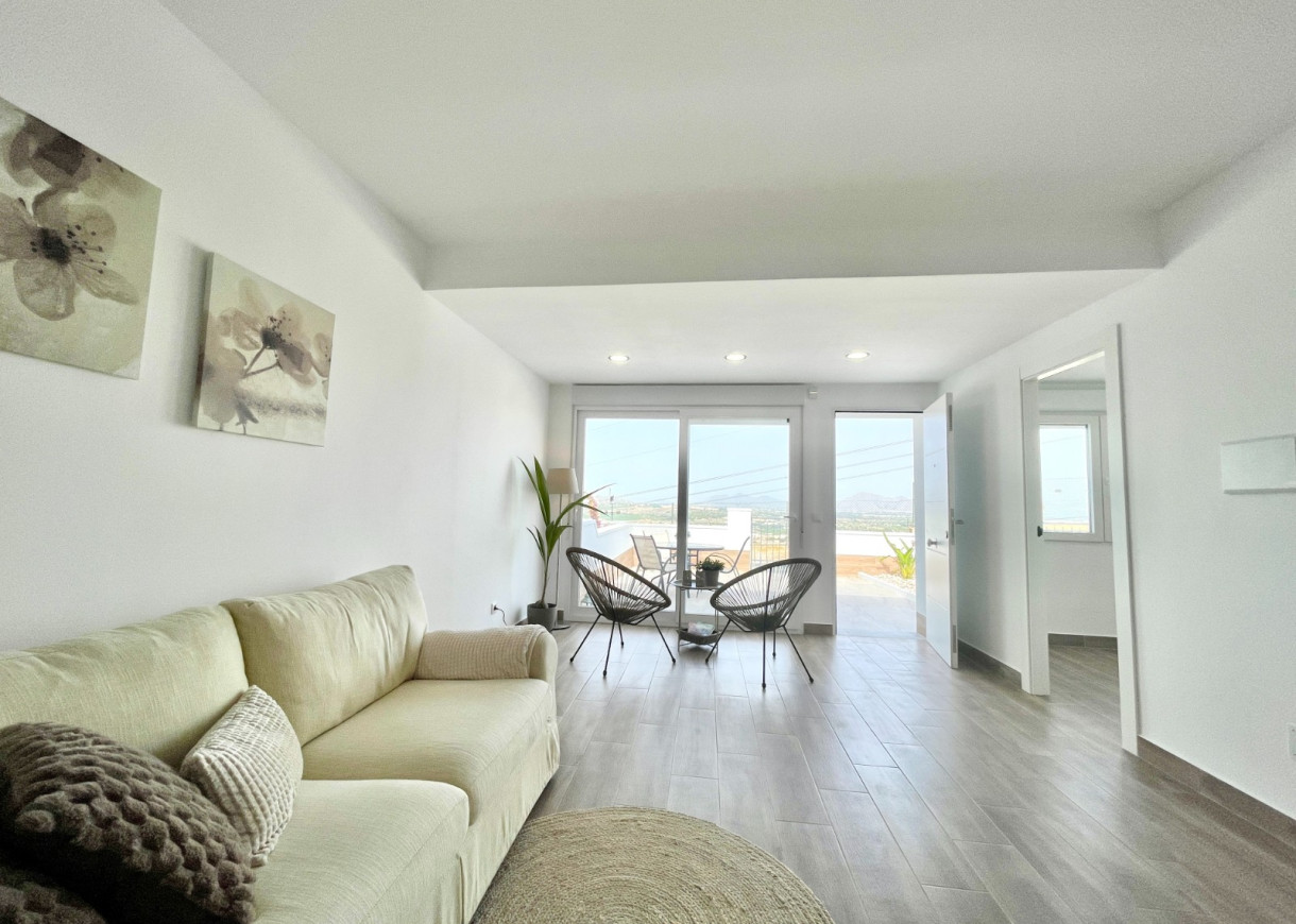 Resale - Bungalow - Ciudad Quesada