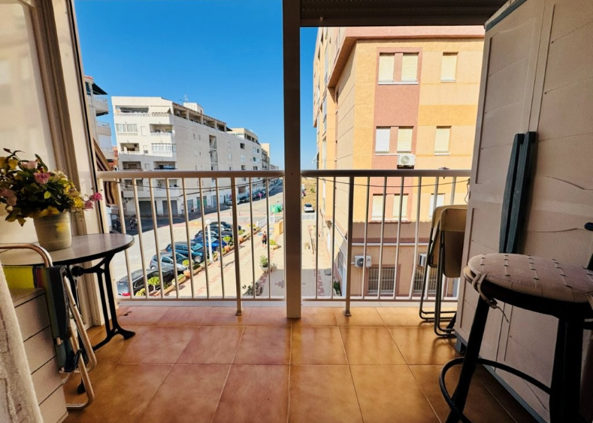 Resale - Lägenhet - La Mata - Puerto Romano