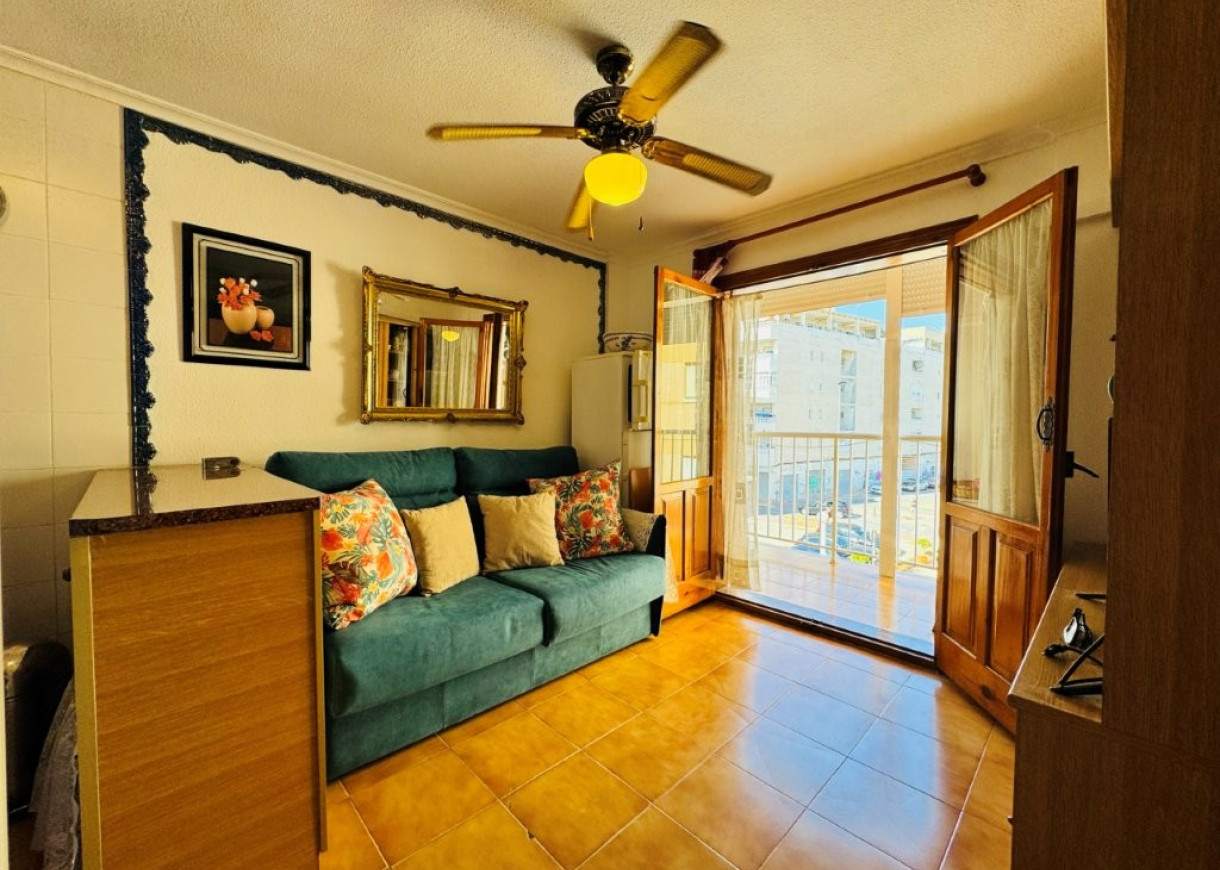 Resale - Lägenhet - La Mata - Puerto Romano