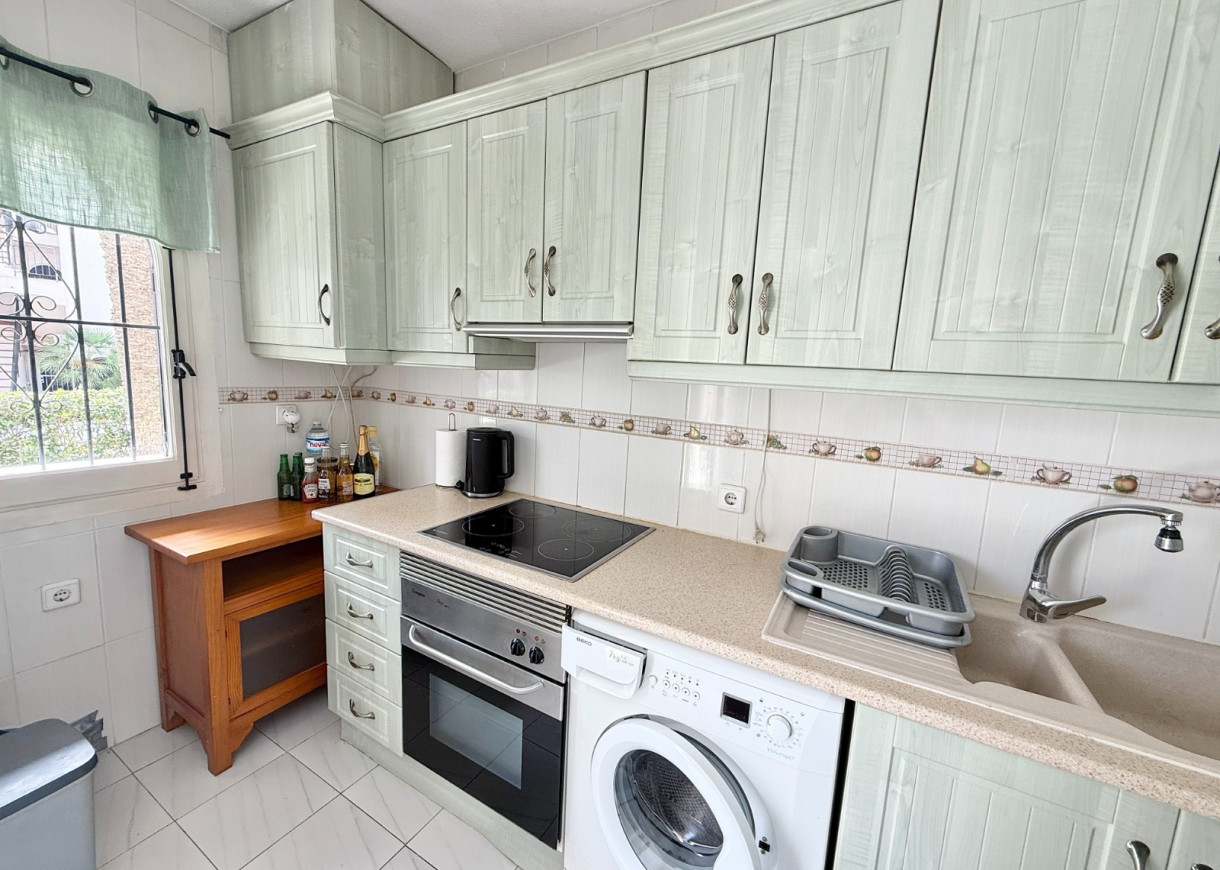 Resale - Apartment - Torrevieja - Torre del moro