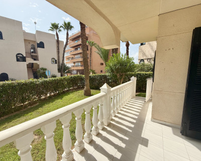 Resale - Apartment - Torrevieja - Torre del moro