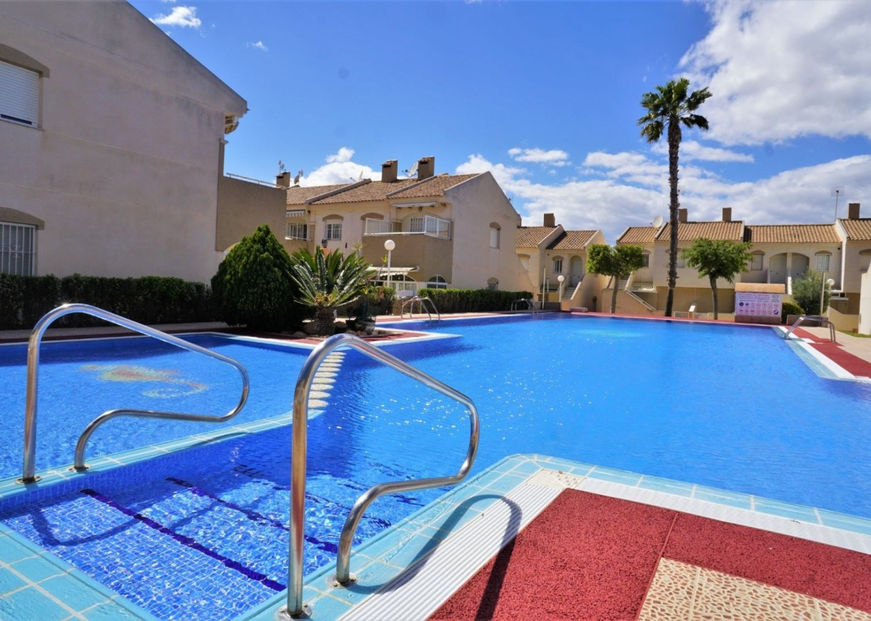 Resale - Lägenhet - Torrevieja - Aguas Nuevas