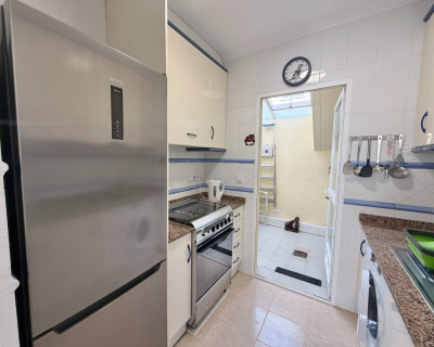 Resale - Lägenhet - Torrevieja - Aguas Nuevas