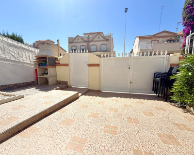 Resale - Lägenhet - Torrevieja - Aguas Nuevas