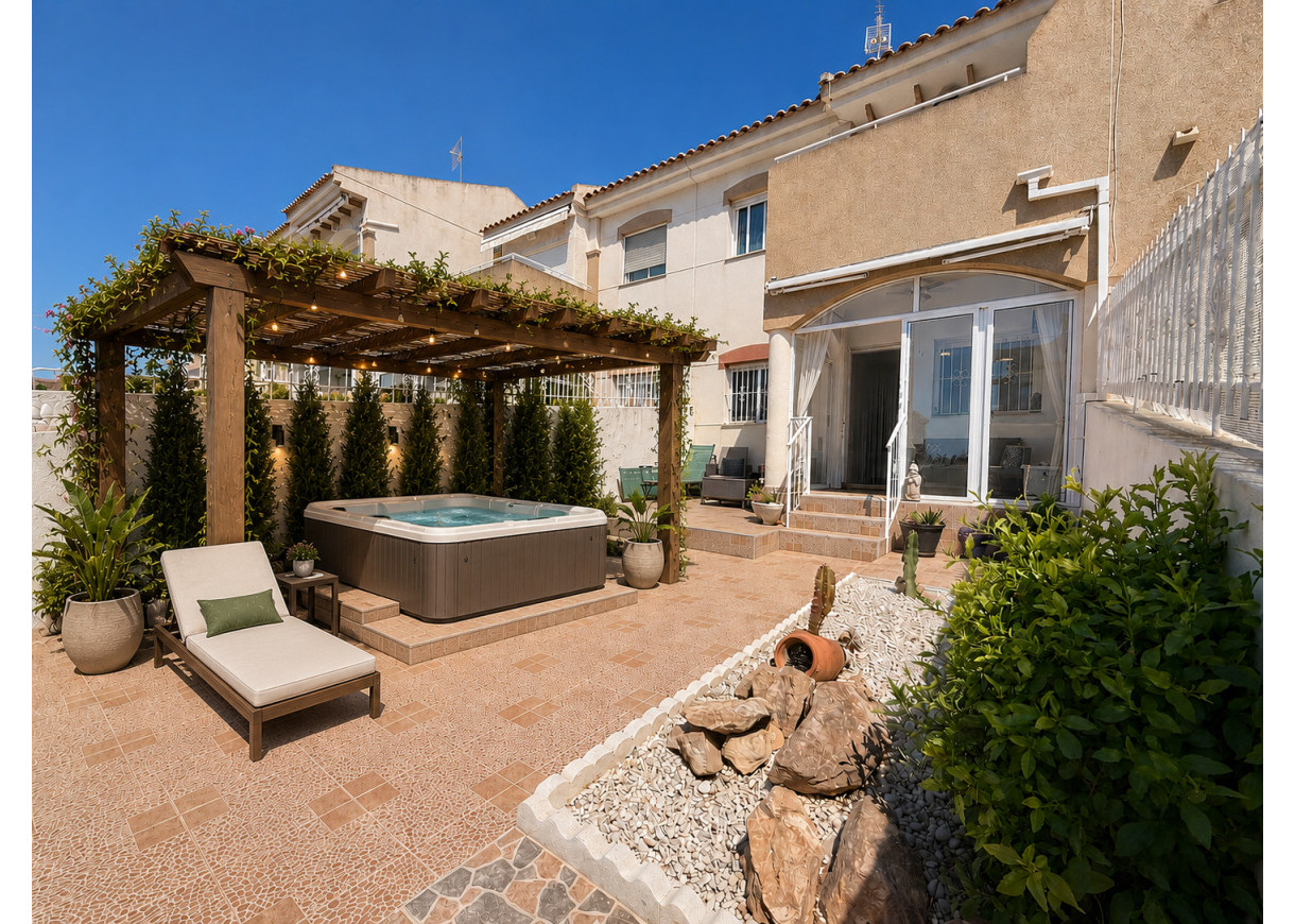 Resale - Lägenhet - Torrevieja - Aguas Nuevas