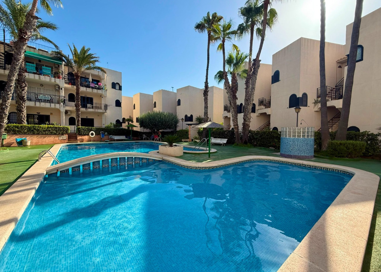 Resale - Lägenhet - Torrevieja - Torre del moro
