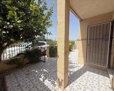 Resale - House - Torrevieja - El limonar