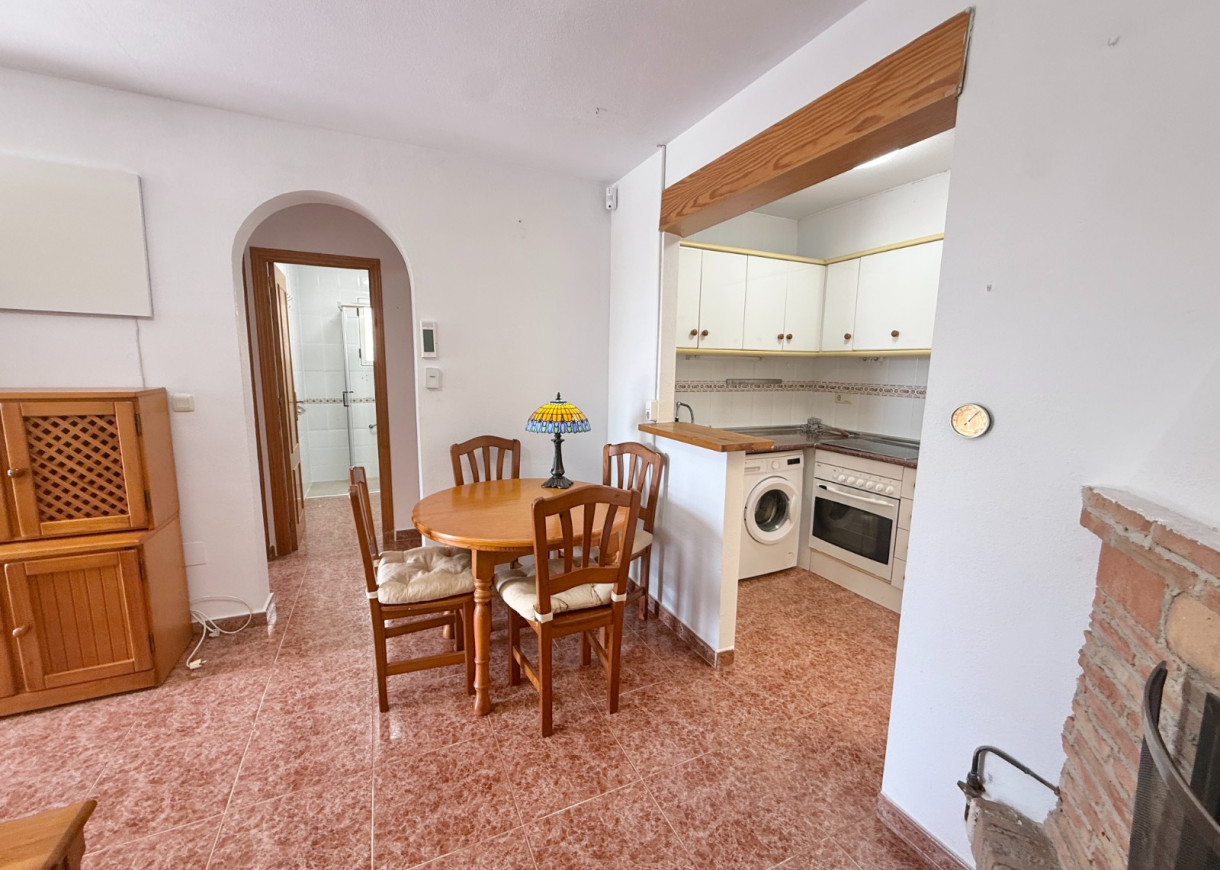 Resale - House - Torrevieja - El limonar